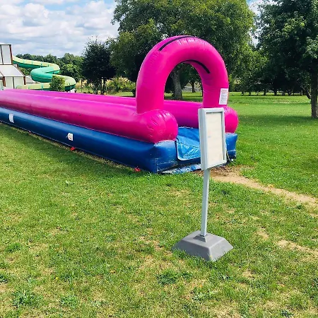 Prázdninový areál Normandie 3 Plages Debarquement Mobile *