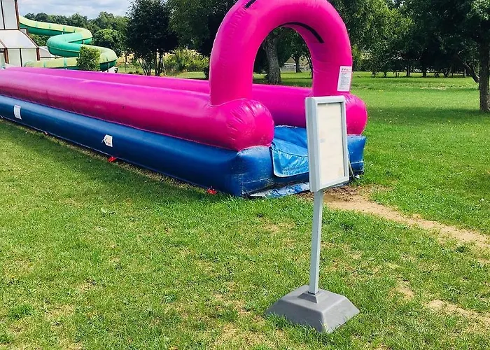 Prázdninový areál Normandie 3 Plages Debarquement Mobile *